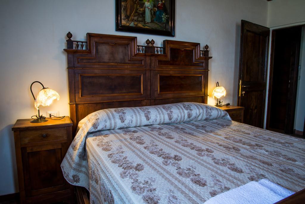 Agriturismo La Brezza Castelnovo di Sotto Room photo