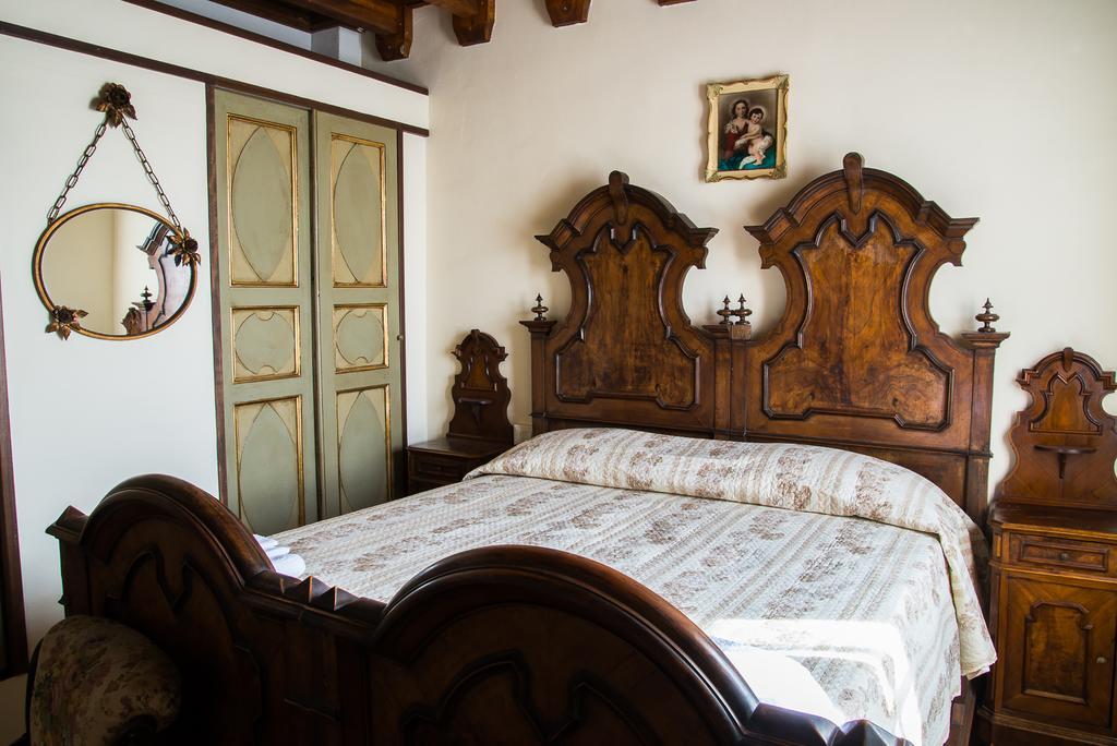 Agriturismo La Brezza Castelnovo di Sotto Room photo